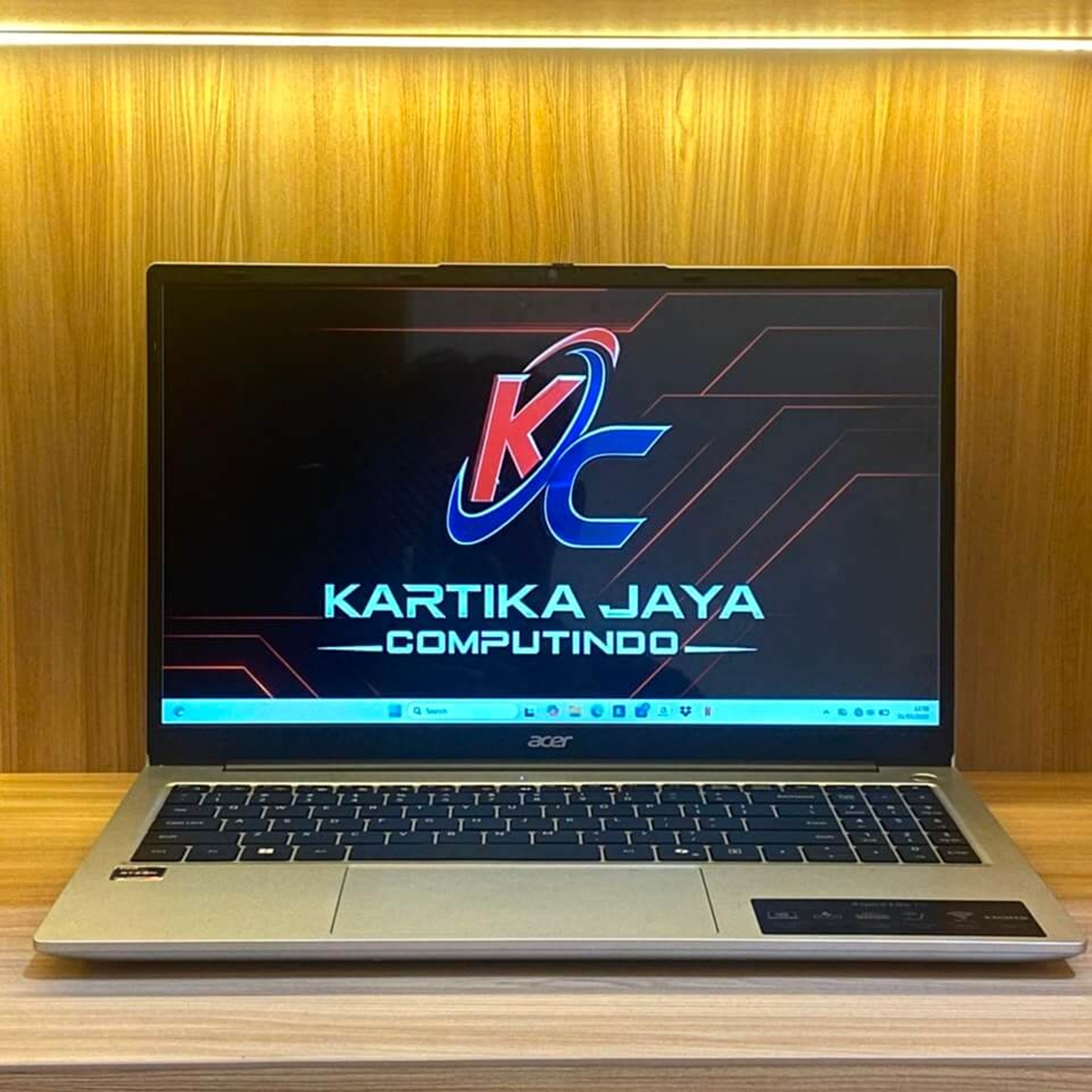 ACER ASPIRE LITE 15 AMD RYZEN 5 RAM 8 SSD 